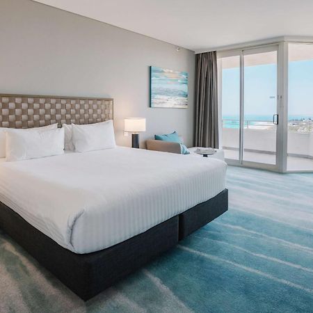 Rendezvous Hotel Perth Scarborough Bagian luar foto